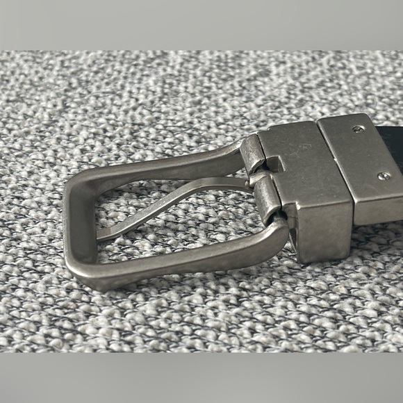 Tony Hawk Black and SilverBonded Leather Belt with Embossed Design - Picture 10 of 16